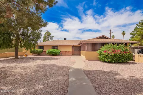 6720 N 42nd Dr, Phoenix, AZ 85019