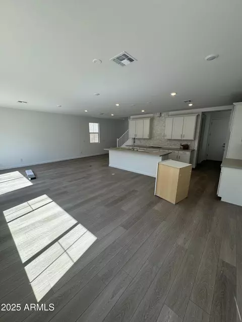 2467 W Rowel Rd, Phoenix, AZ 85085 photo 5