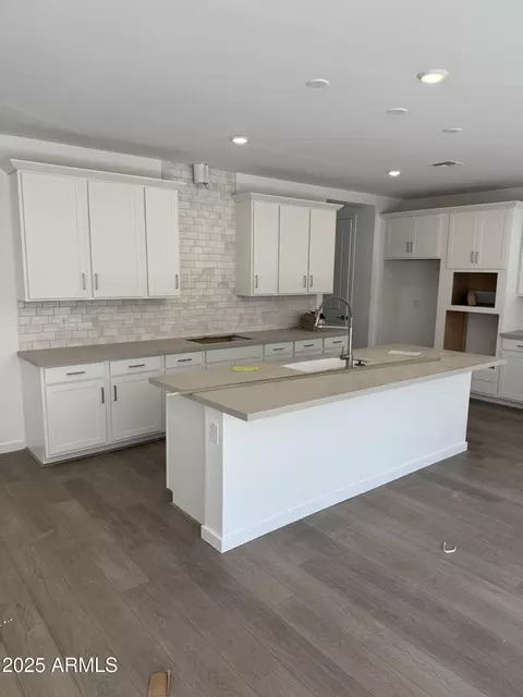2467 W Rowel Rd, Phoenix, AZ 85085 photo 2