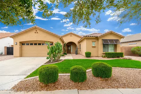 3053 E Packard Dr, Gilbert, AZ 85298 photo 4