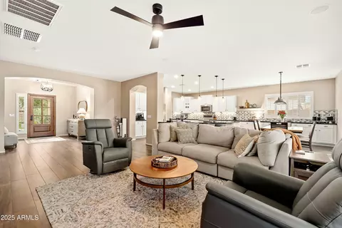 3053 E Packard Dr, Gilbert, AZ 85298 photo 9