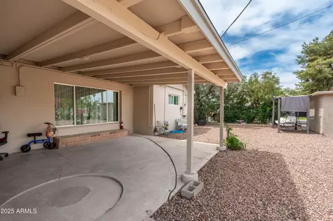 Exterior - 1934 W Colter St, Phoenix, AZ 85015 photo 6 of 7