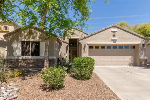 2830 E Saguaro Park Ln, Phoenix, AZ 85024