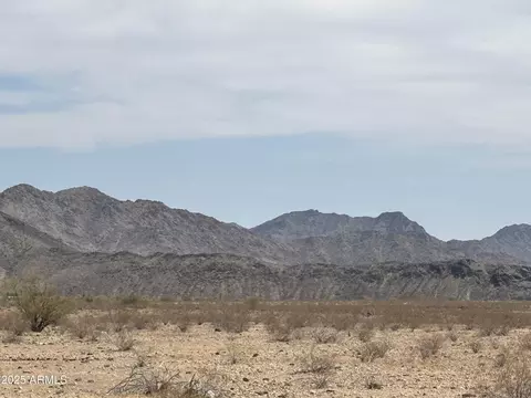 0 N2 S2 W2 Se4 -- #-, Arlington, AZ 85322