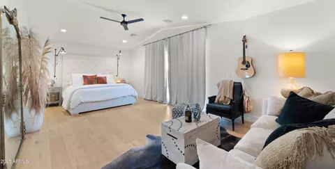 Bedroom - 4223 E Clarendon Ave, Phoenix, AZ 85018 photo 1 of 8
