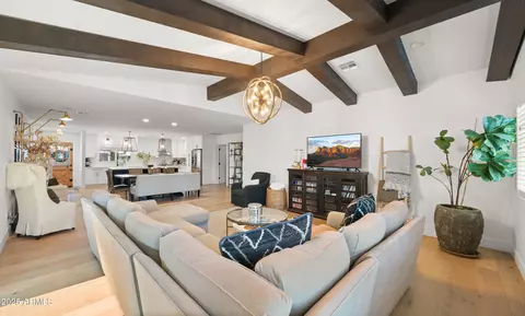 Other - 4223 E Clarendon Ave, Phoenix, AZ 85018 photo 4 of 8