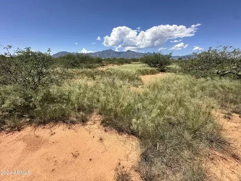 000 E Nevada Dr #36, Hereford, AZ 85615