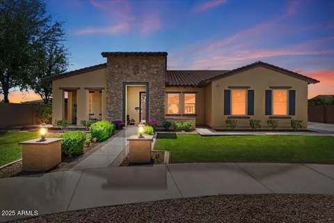 21285 E Waverly Dr, Queen Creek, AZ 85142