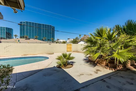 Exterior - 2544 Elm St, Phoenix, AZ 85016 photo 6 of 6