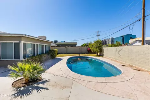 Exterior - 2544 Elm St, Phoenix, AZ 85016 photo 2 of 6