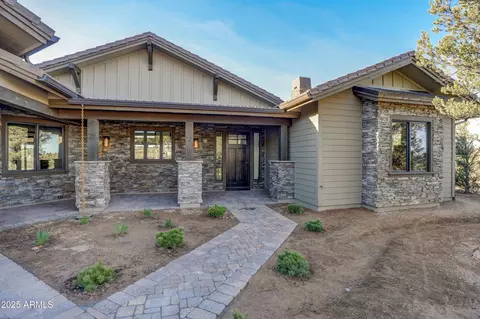 12415 W Hermitage Way, Prescott, AZ 86305