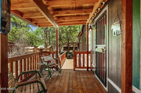 Exterior - 2893 S Lazy Bear Trl, Overgaard, AZ 85933 photo 2 of 5