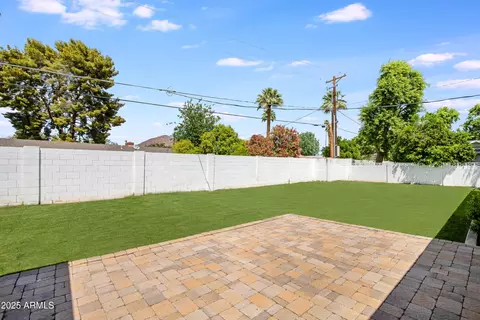 Exterior - 4916 E Flower St, Phoenix, AZ 85018 photo 3 of 6