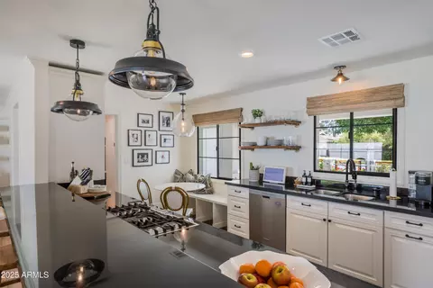 Kitchen - 4916 E Flower St, Phoenix, AZ 85018 photo 2 of 8