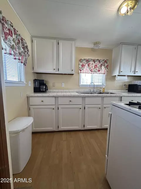 10220 E Apache Trl #28, Apache Junction, AZ 85120 photo 6
