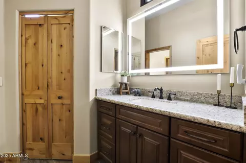 Bath - 1903 E Phoenix Cir, Payson, AZ 85541 photo 6 of 7