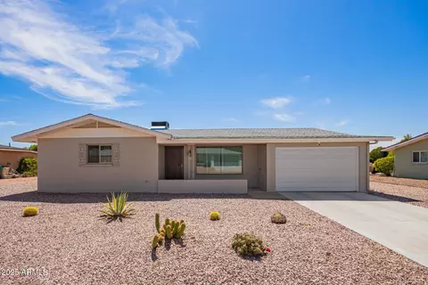 6043 E Des Moines St, Mesa, AZ 85205
