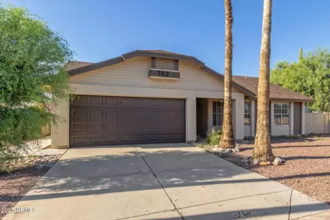 Exterior - 702 W Sequoia Dr, Phoenix, AZ 85027 photo 2 of 6