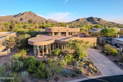 5667 E Sugarloaf Trl, Cave Creek, AZ 85331