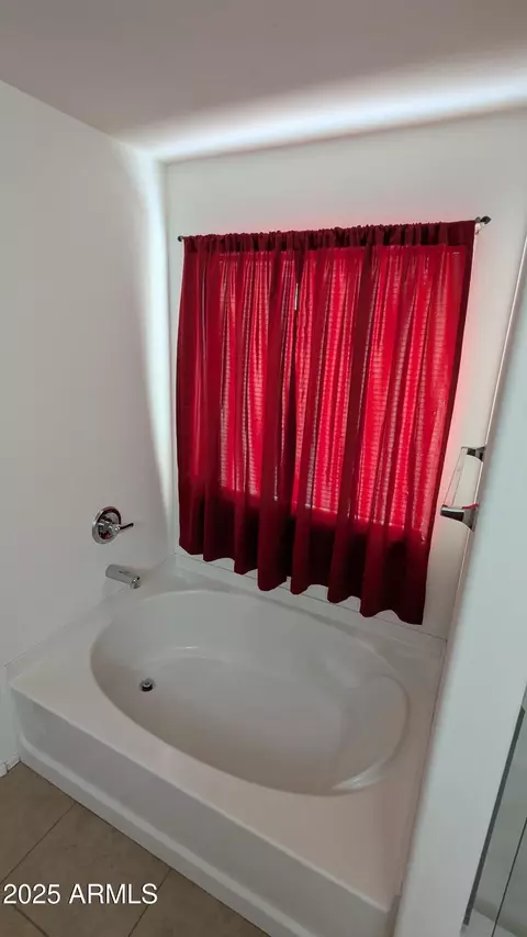 Bath - 139 E Taylor Ave, Coolidge, AZ 85128 photo 10 of 10