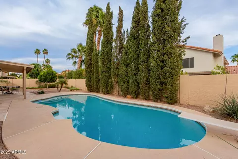 Exterior - 1139 E Stephens Dr, Tempe, AZ 85283 photo 9 of 11