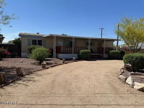 352 S Emerald Dr, Apache Junction, AZ 85120 photo 3