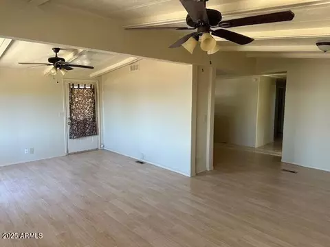 352 S Emerald Dr, Apache Junction, AZ 85120 photo 10