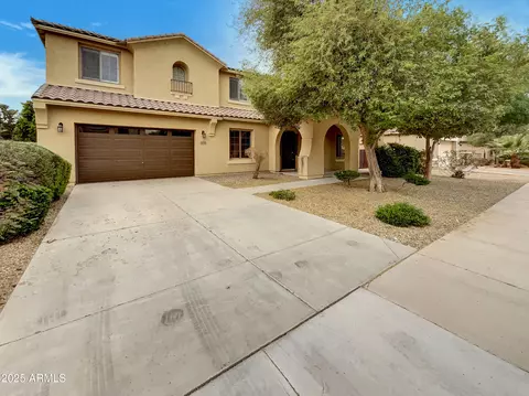 16753 W Apache St, Goodyear, AZ 85338