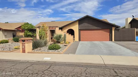 12813 N 39th Dr, Phoenix, AZ 85029