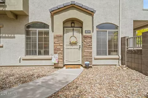 439 N 168th Dr, Goodyear, AZ 85338