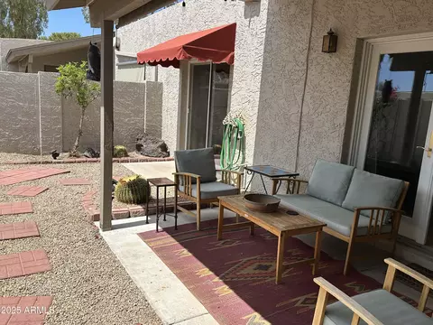Exterior - 1105 E Beryl Ave, Phoenix, AZ 85020 photo 3 of 6