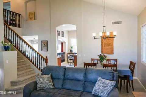 2541 E Stottler Dr, Gilbert, AZ 85296 photo 9