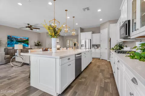 Kitchen - 10741 E Palladium Dr, Mesa, AZ 85212 photo 2 of 6