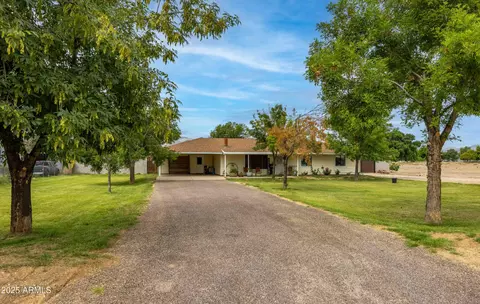 7320 N 181st Ave, Waddell, AZ 85355