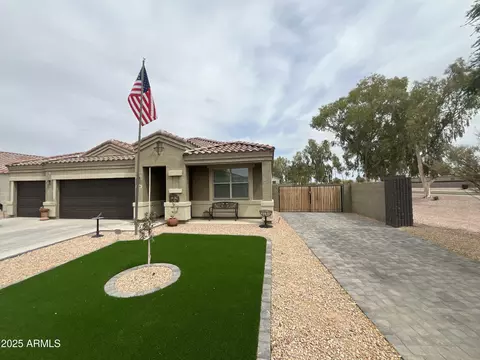 10898 E Primrose Ct, Florence, AZ 85132