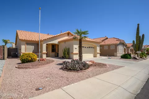 17640 W Babbitt Dr, Surprise, AZ 85374