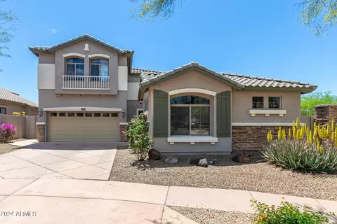 3025 W Sentinel Rock Rd, Phoenix, AZ 85086