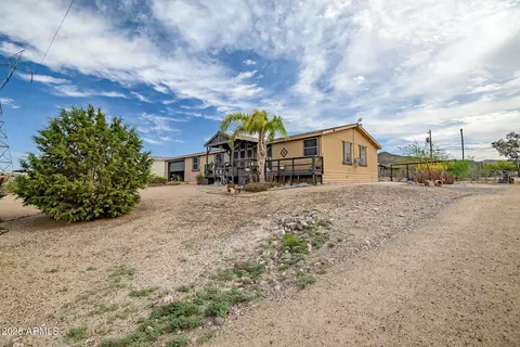 2406 W White Spar Rd, New River, AZ 85087