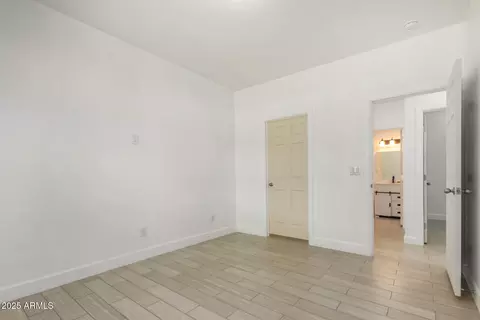 Bedroom - 839 E Roeser Rd, Phoenix, AZ 85040 photo 5 of 10