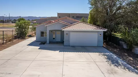 Exterior - 839 E Roeser Rd, Phoenix, AZ 85040 photo 11 of 11
