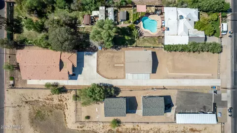 View/Area - 839 E Roeser Rd, Phoenix, AZ 85040 photo 9 of 11
