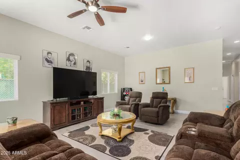 Other - 839 E Roeser Rd, Phoenix, AZ 85040 photo 10 of 31