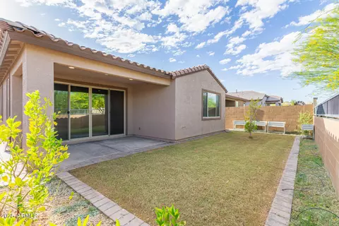 Exterior - 2665 S Prospector Point Rd, Apache Junction, AZ 85119 photo 7 of 7