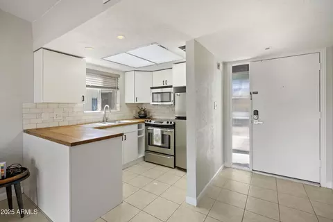 16807 E Gunsight Dr #B8, Fountain Hills, AZ 85268