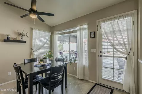 Dining - 3632 E Windsong Dr, Phoenix, AZ 85048 photo 7 of 7