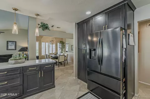 Kitchen - 3632 E Windsong Dr, Phoenix, AZ 85048 photo 5 of 10