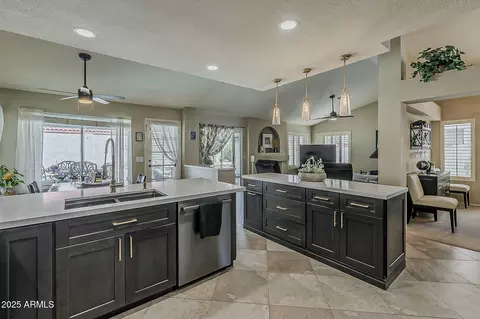 Kitchen - 3632 E Windsong Dr, Phoenix, AZ 85048 photo 3 of 10