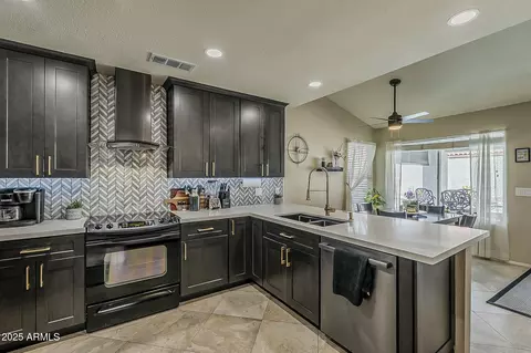 Kitchen - 3632 E Windsong Dr, Phoenix, AZ 85048 photo 2 of 10