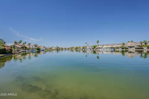 View/Area - 3632 E Windsong Dr, Phoenix, AZ 85048 photo 2 of 9