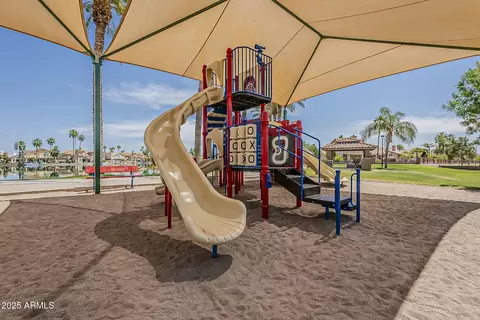 View/Area - 3632 E Windsong Dr, Phoenix, AZ 85048 photo 5 of 9